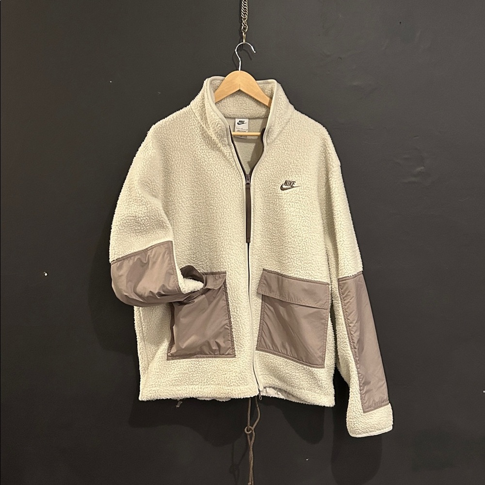 Nike Sherpa Fleece Full Zip Jacket Cream Taupe Size Large Jacket